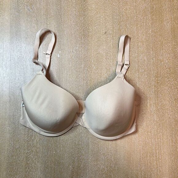 Harper Wilde The Boost - 34DD - Picture 2 of 6